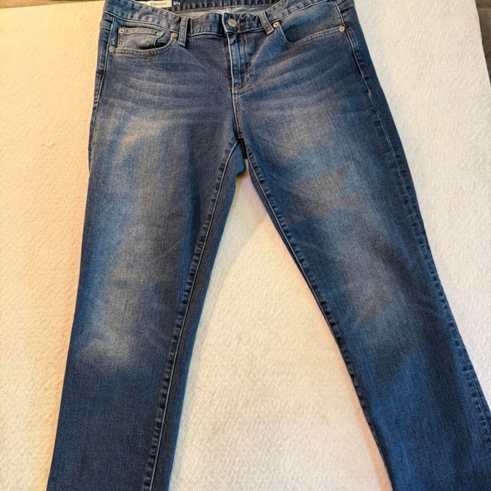 Gap denim blue jean straight leg jeans Size 31 Regular Straight